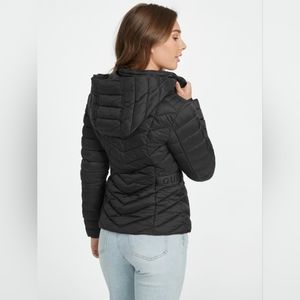 Guess Puffer Jacket NEW!!